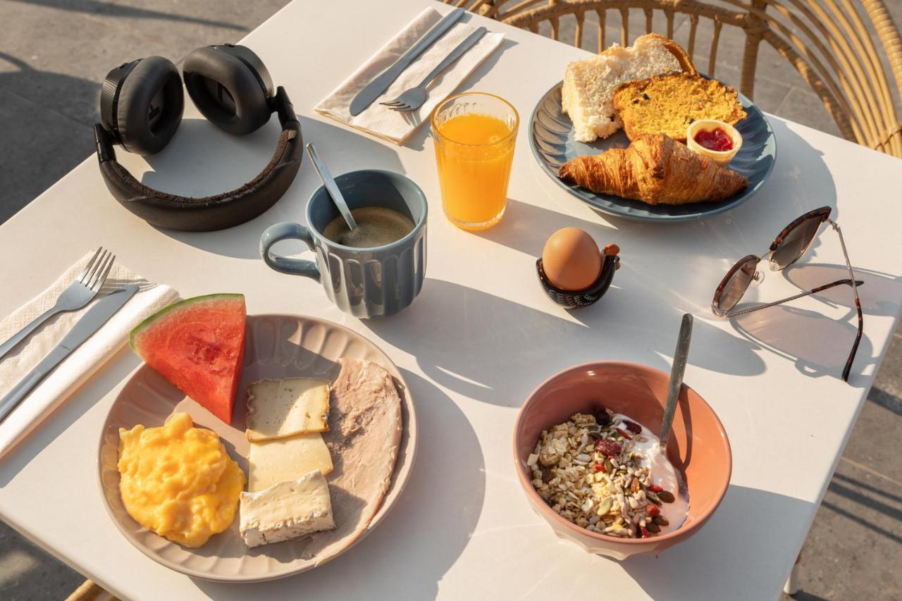Ibis Styles Miramas Hotel Bagian luar foto