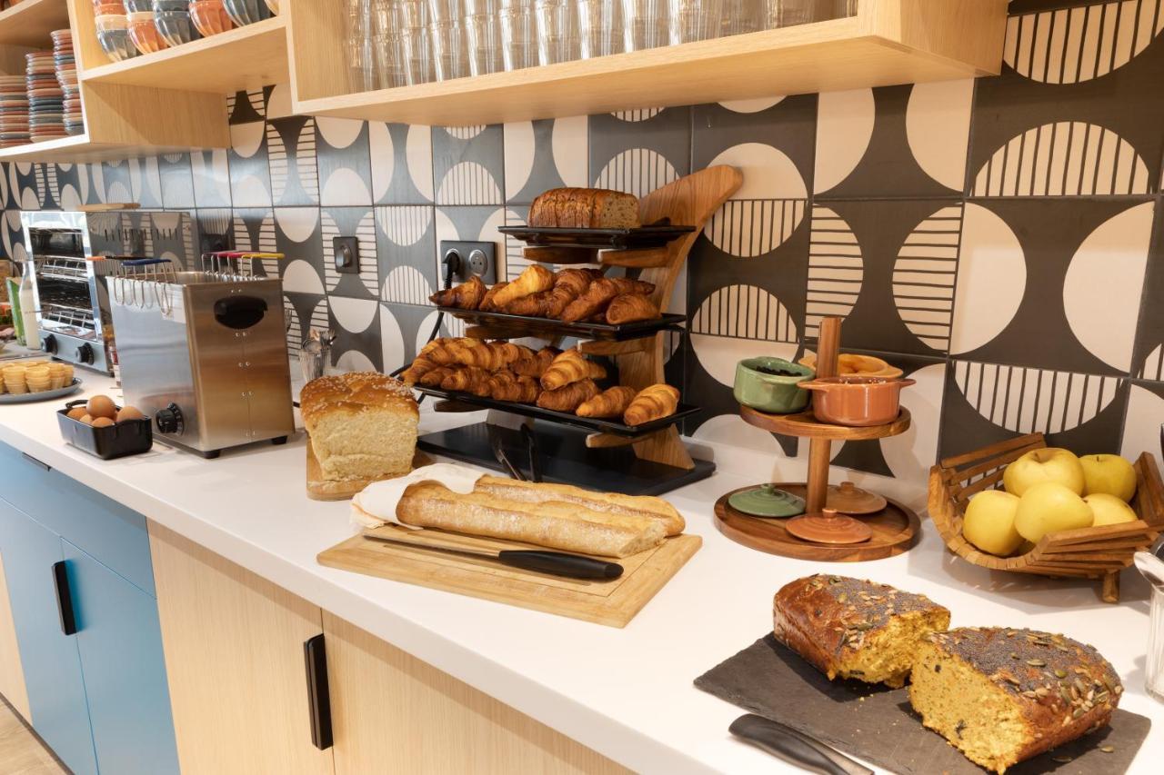 Ibis Styles Miramas Hotel Bagian luar foto