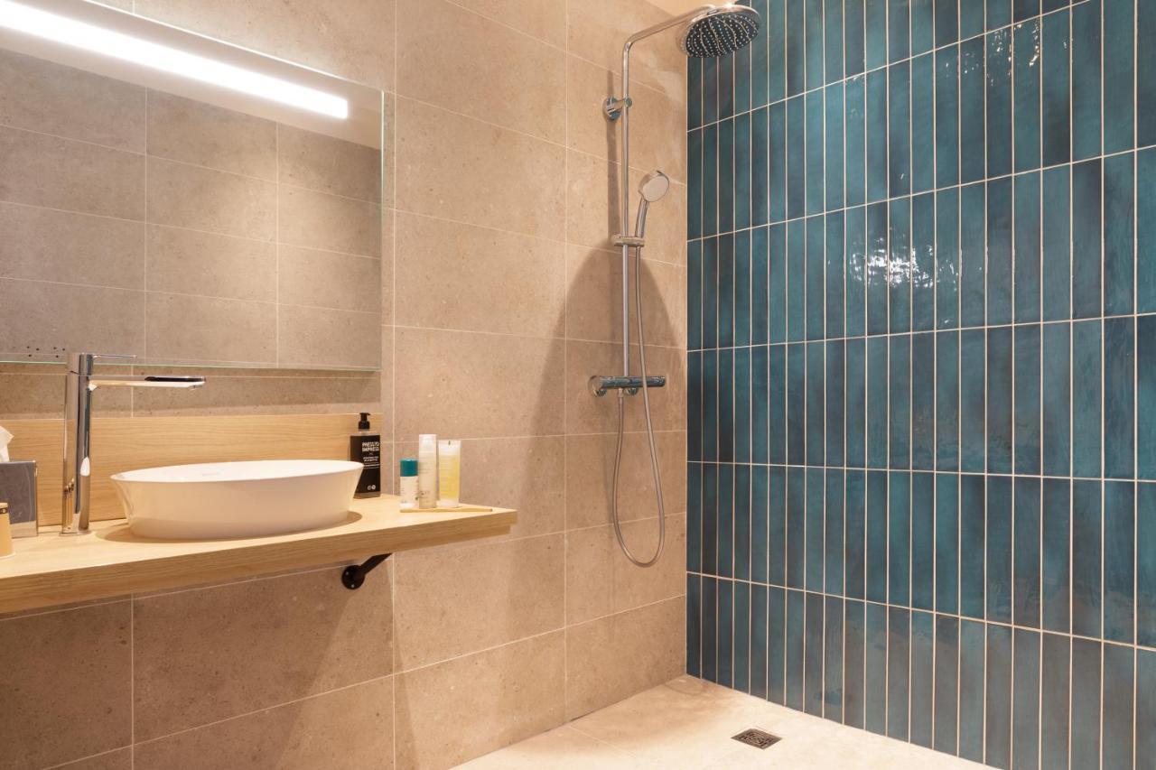 Ibis Styles Miramas Hotel Bagian luar foto