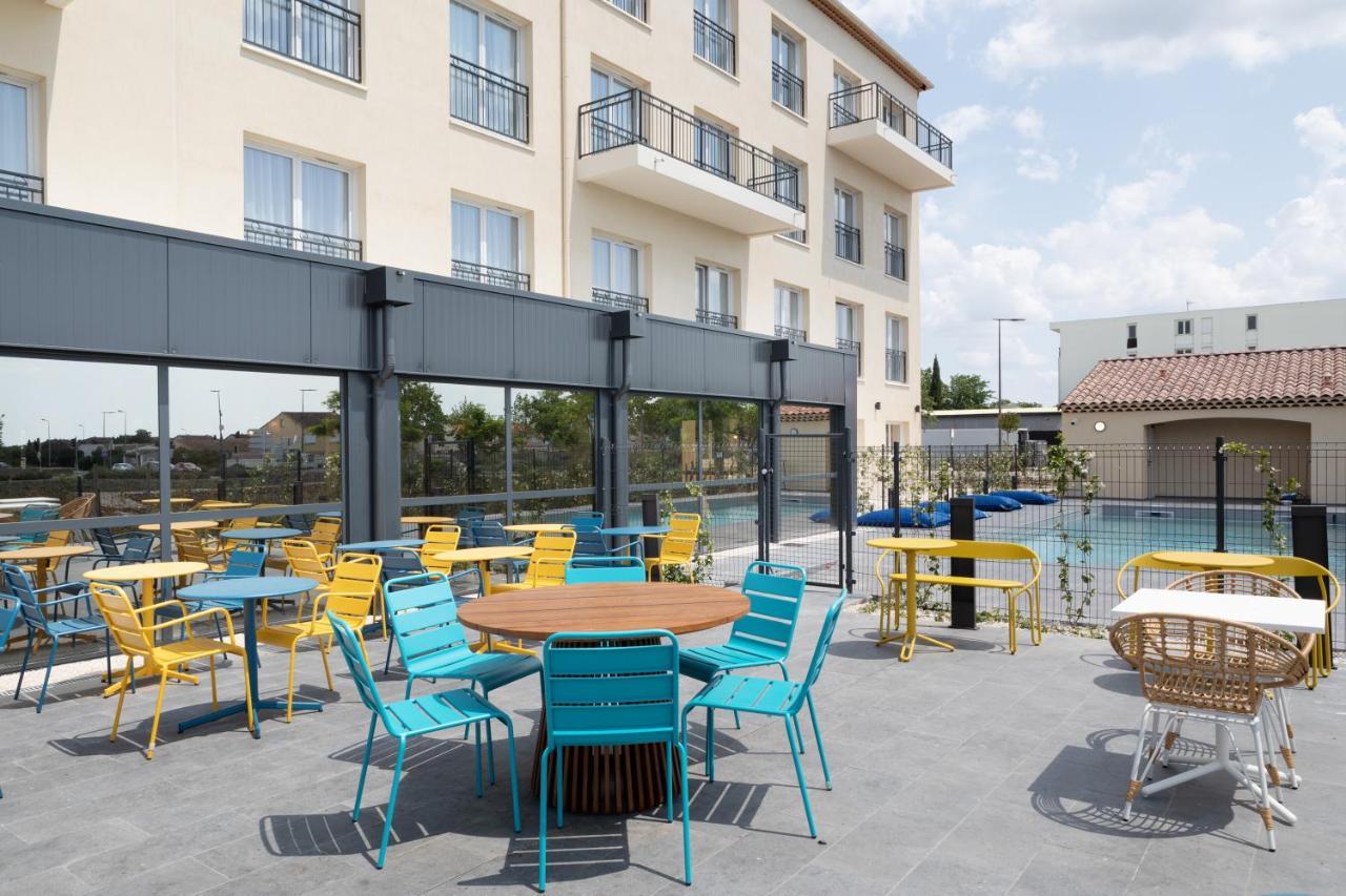 Ibis Styles Miramas Hotel Bagian luar foto