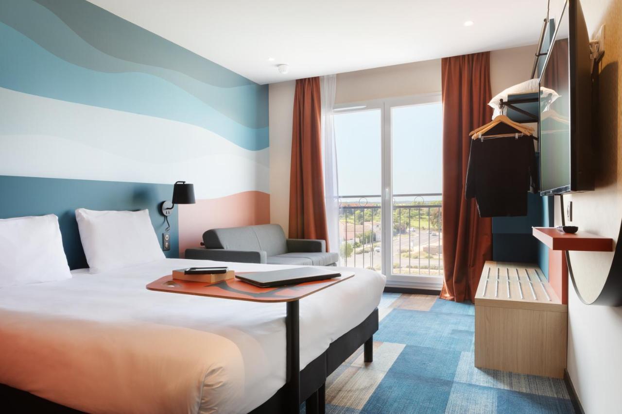 Ibis Styles Miramas Hotel Bagian luar foto