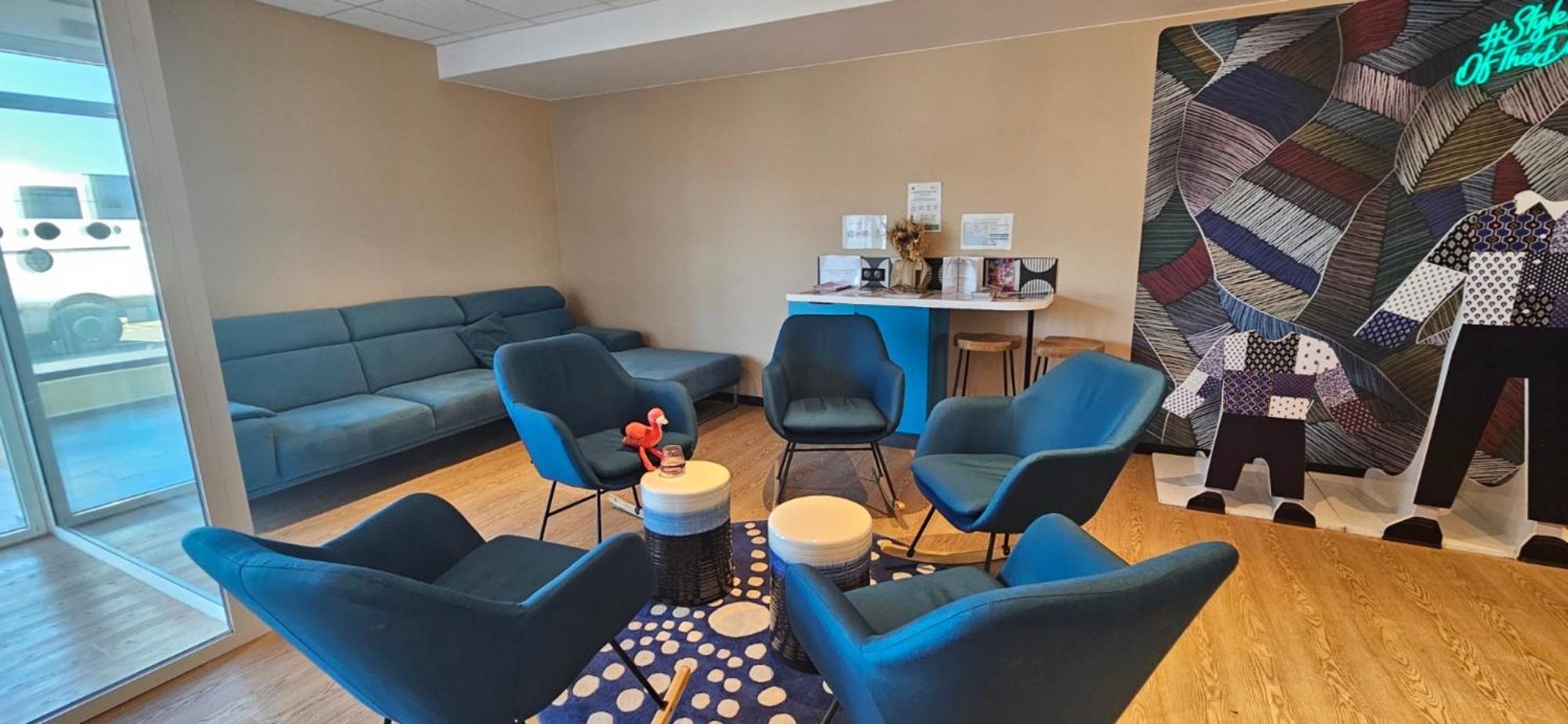 Ibis Styles Miramas Hotel Bagian luar foto